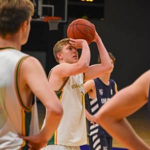 Meet your Posher, Max